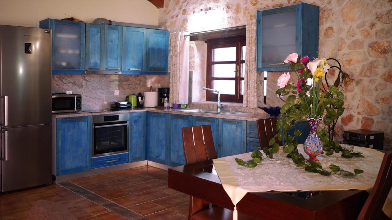 Villa Constantis Kalamákion Exterior foto